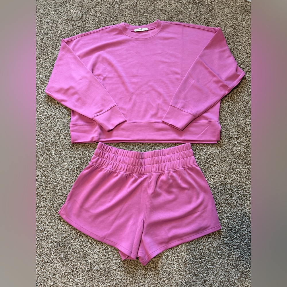 💗ZENANA• Pink Scuba Long Sleeve Scoop Neck Sweater and Shorts Set - Picture 4 of 8